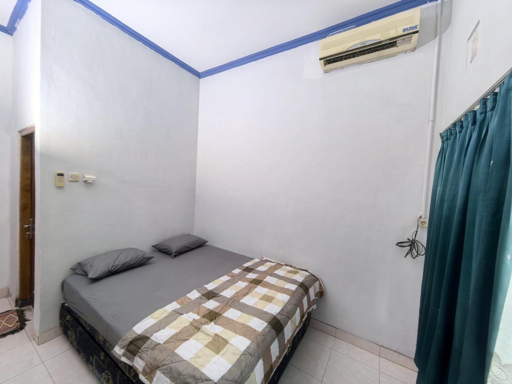 Mutiara Babarsari Homestay Jogja Yogyakarta Exterior foto
